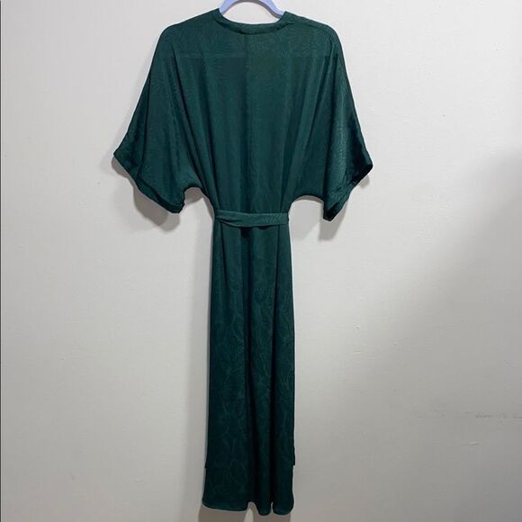 H&M Green Kaftan Midi Maxi Dress Palm Leaf Print Belted V-Neck‎ US 6 - Picture 7 of 16